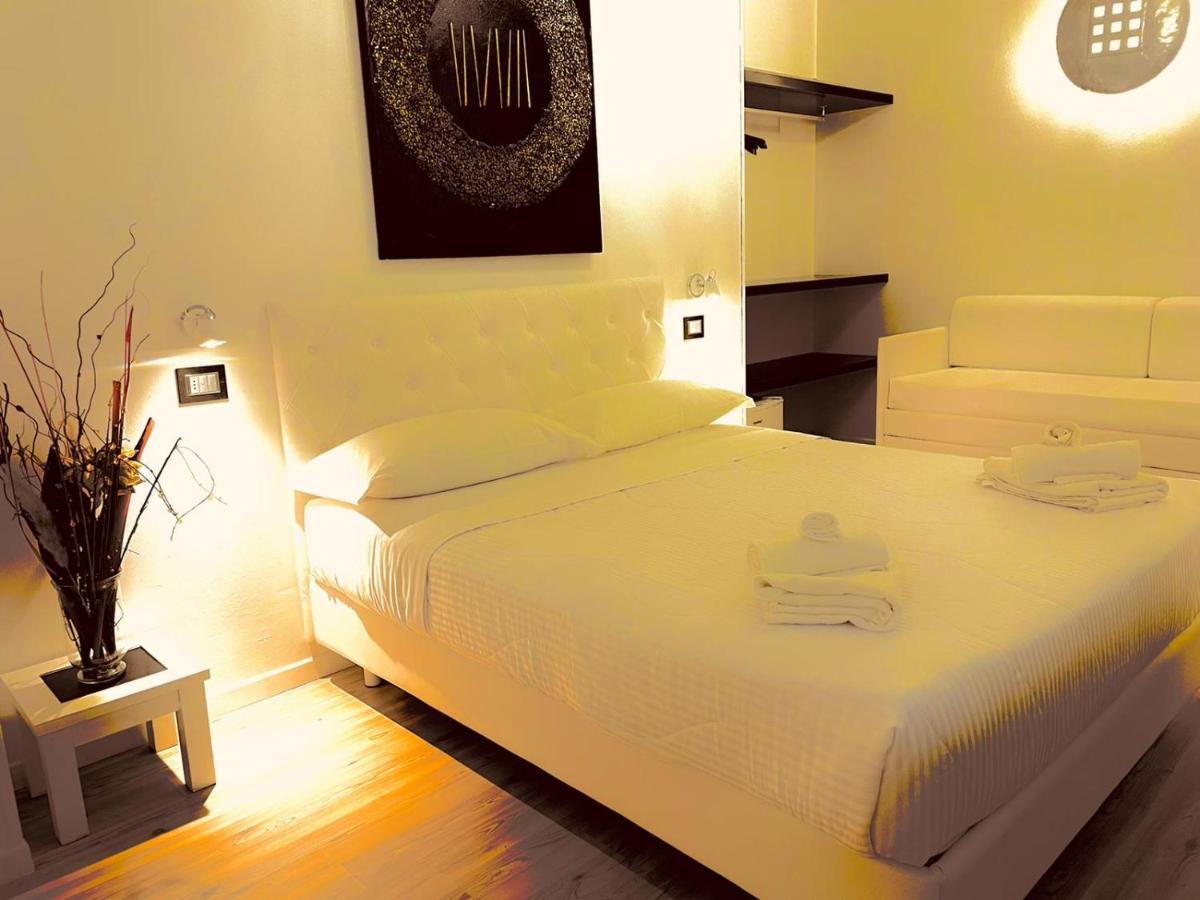 רימיני Hotel Okinawa מראה חיצוני תמונה