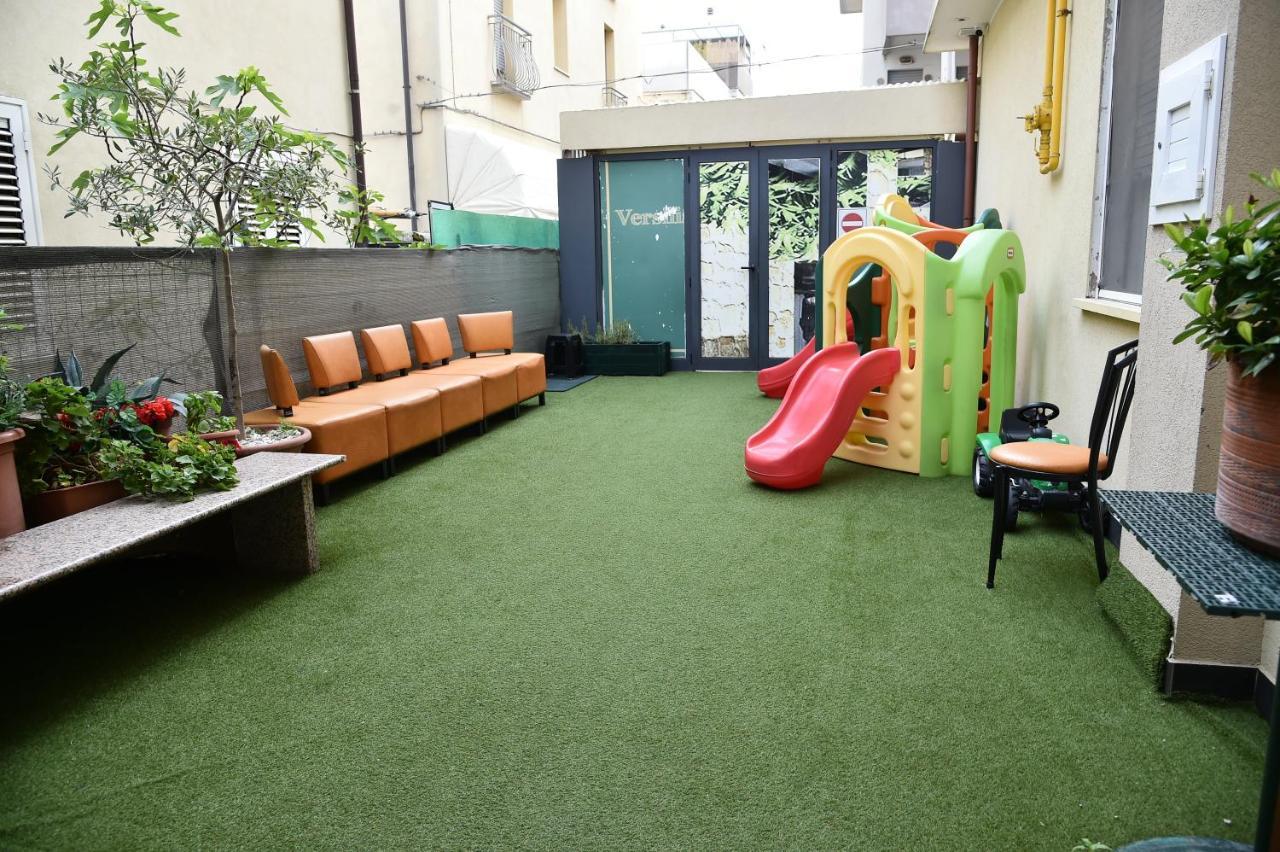רימיני Hotel Okinawa מראה חיצוני תמונה