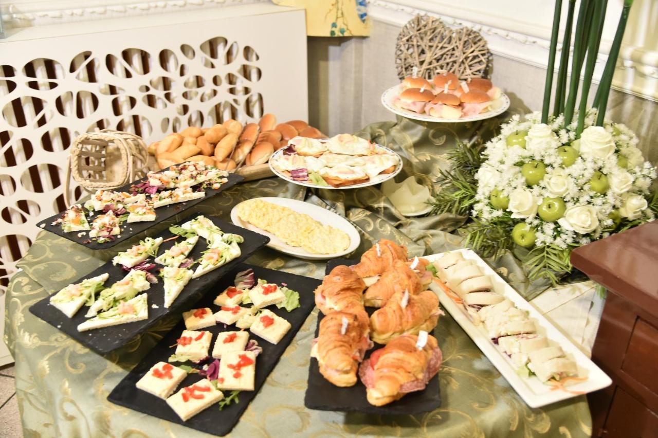 רימיני Hotel Okinawa מראה חיצוני תמונה
